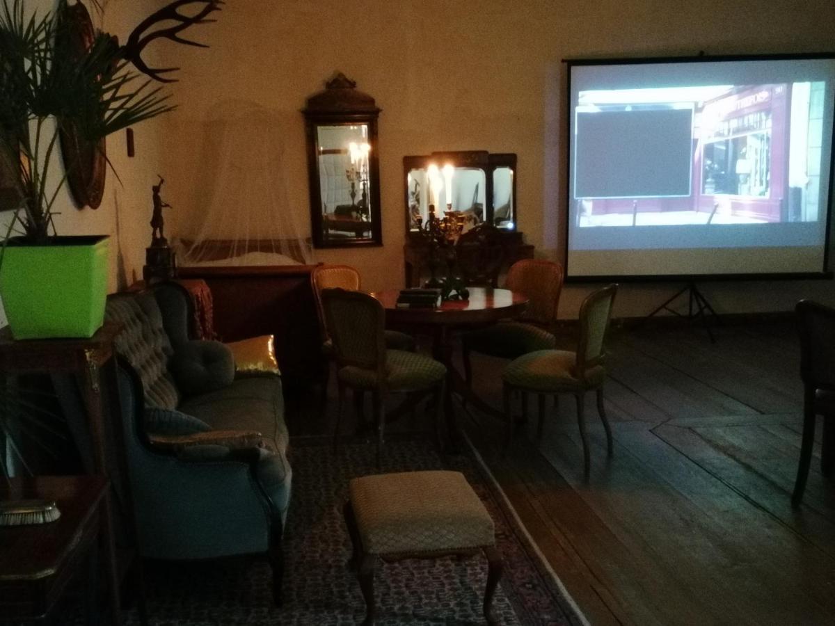 Palac Paprotno Karnice Esterno foto